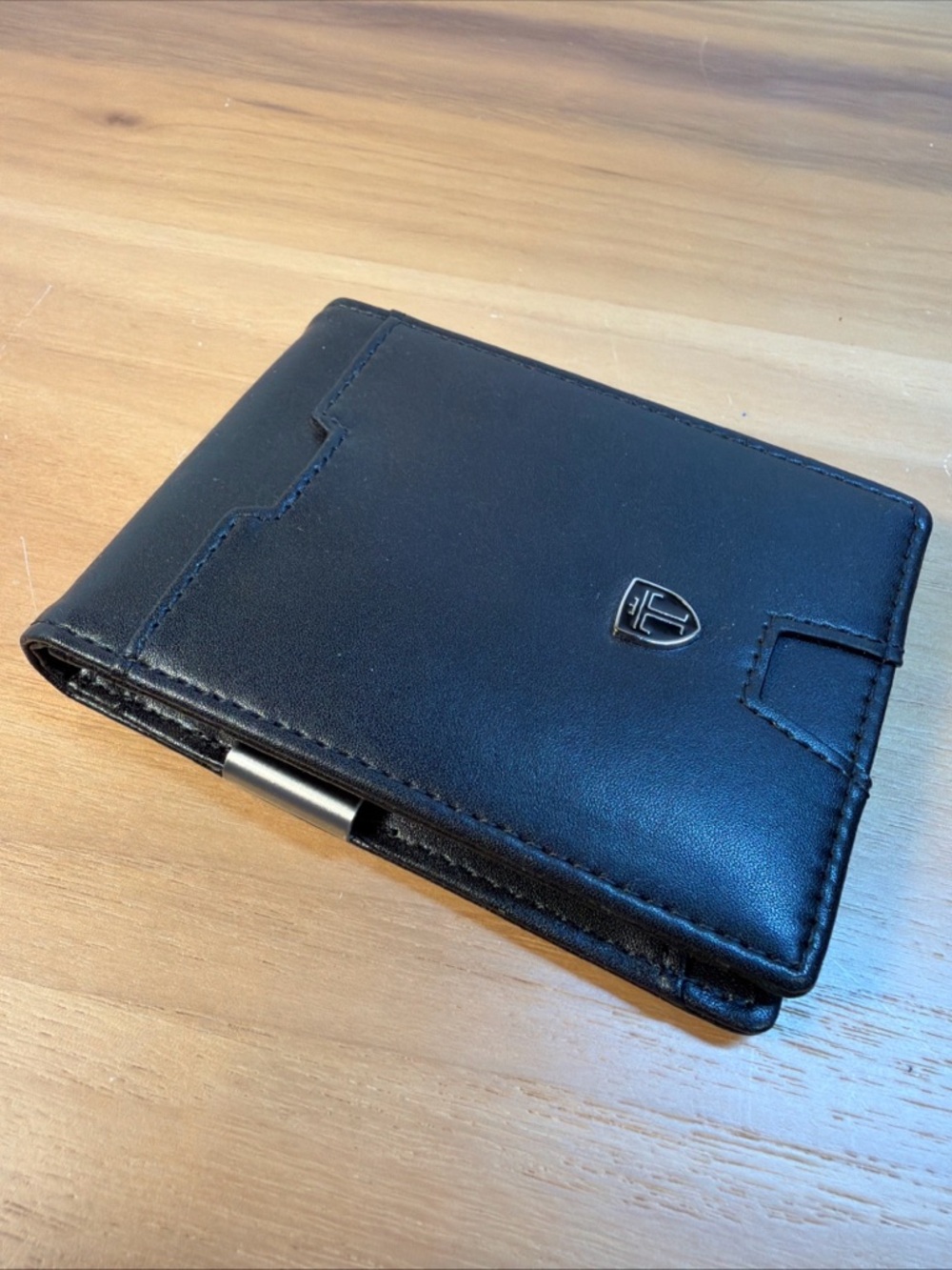 NEW TRAVANDO Mens Slim Wallet with Money Clip AUSTIN RFID Blocking Bifold Black‎
